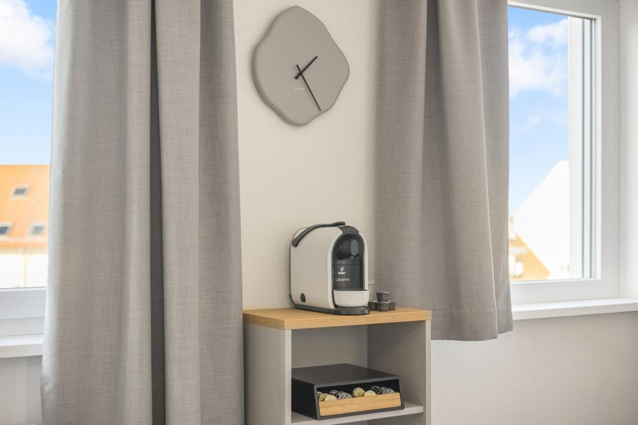 Empire Living: Denzlingen Marktplatz Bagian luar foto