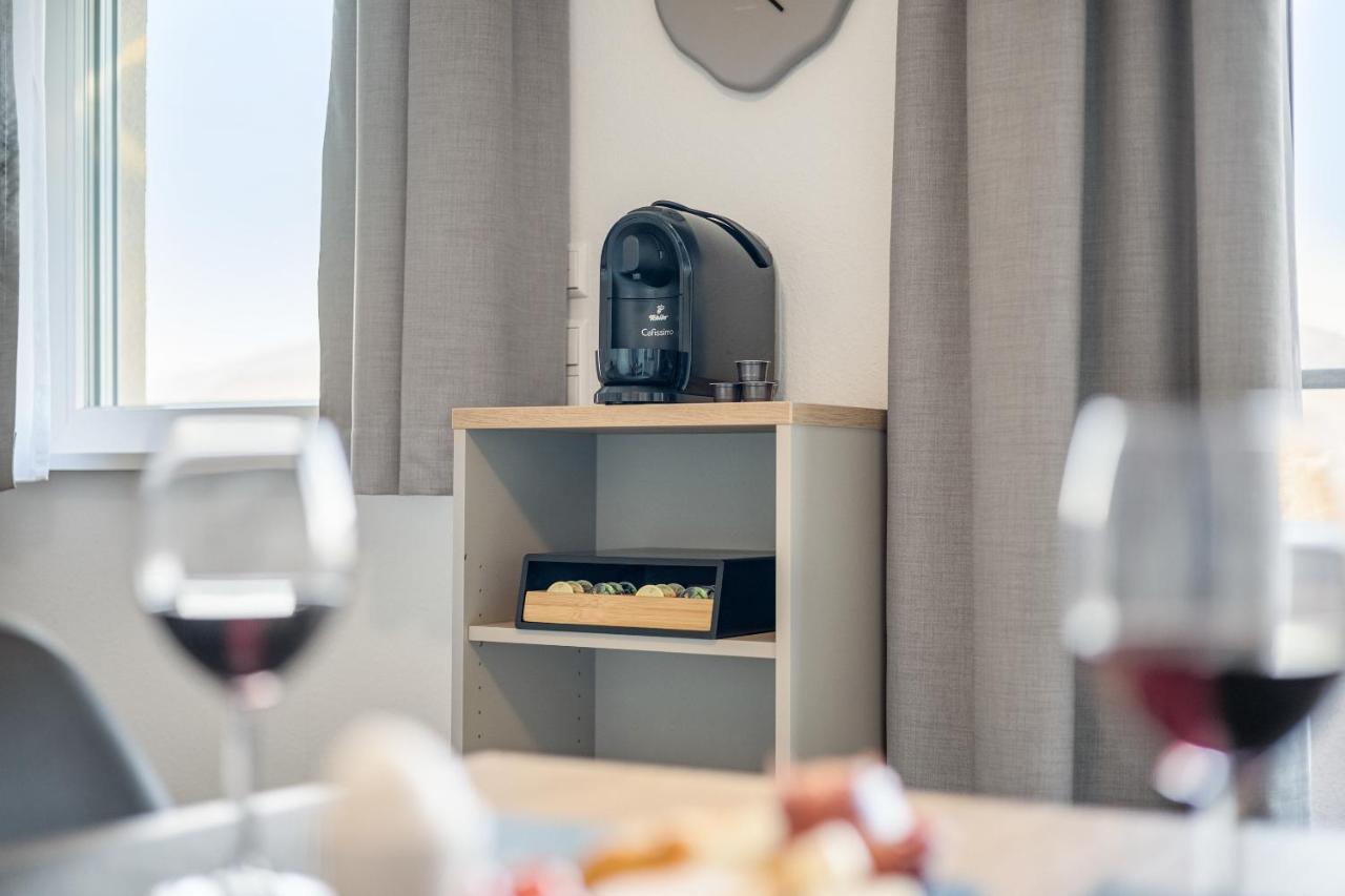 Empire Living: Denzlingen Marktplatz Bagian luar foto