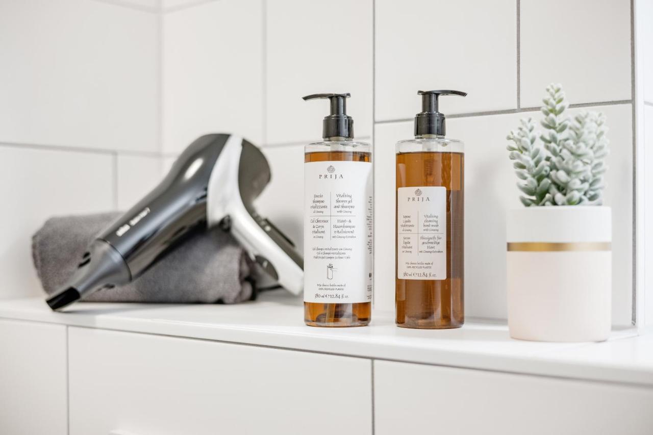Empire Living: Denzlingen Marktplatz Bagian luar foto