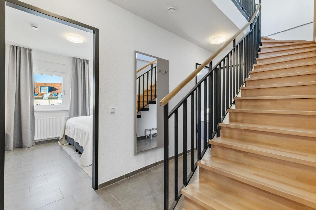 Empire Living: Denzlingen Marktplatz Bagian luar foto