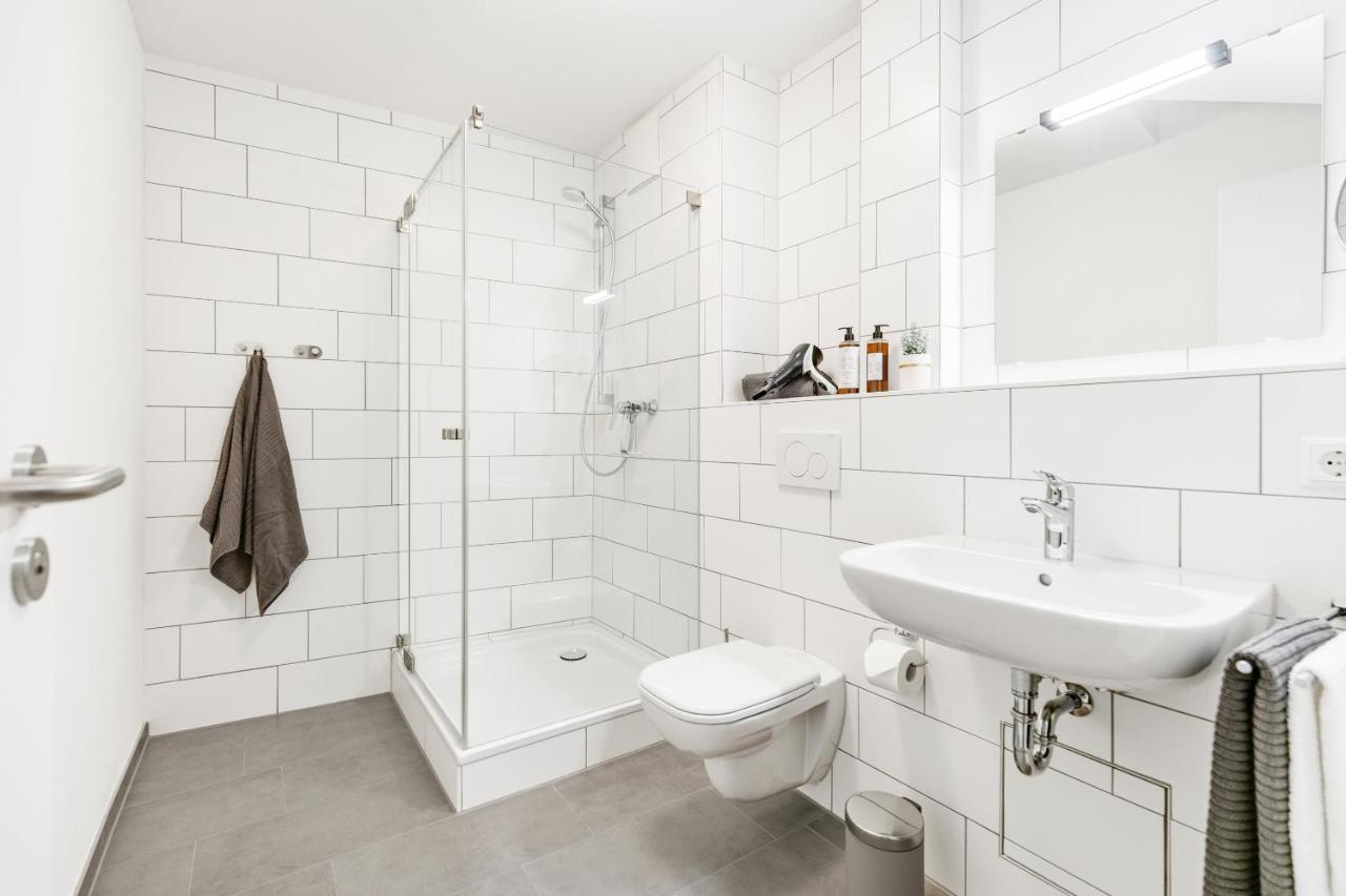 Empire Living: Denzlingen Marktplatz Bagian luar foto