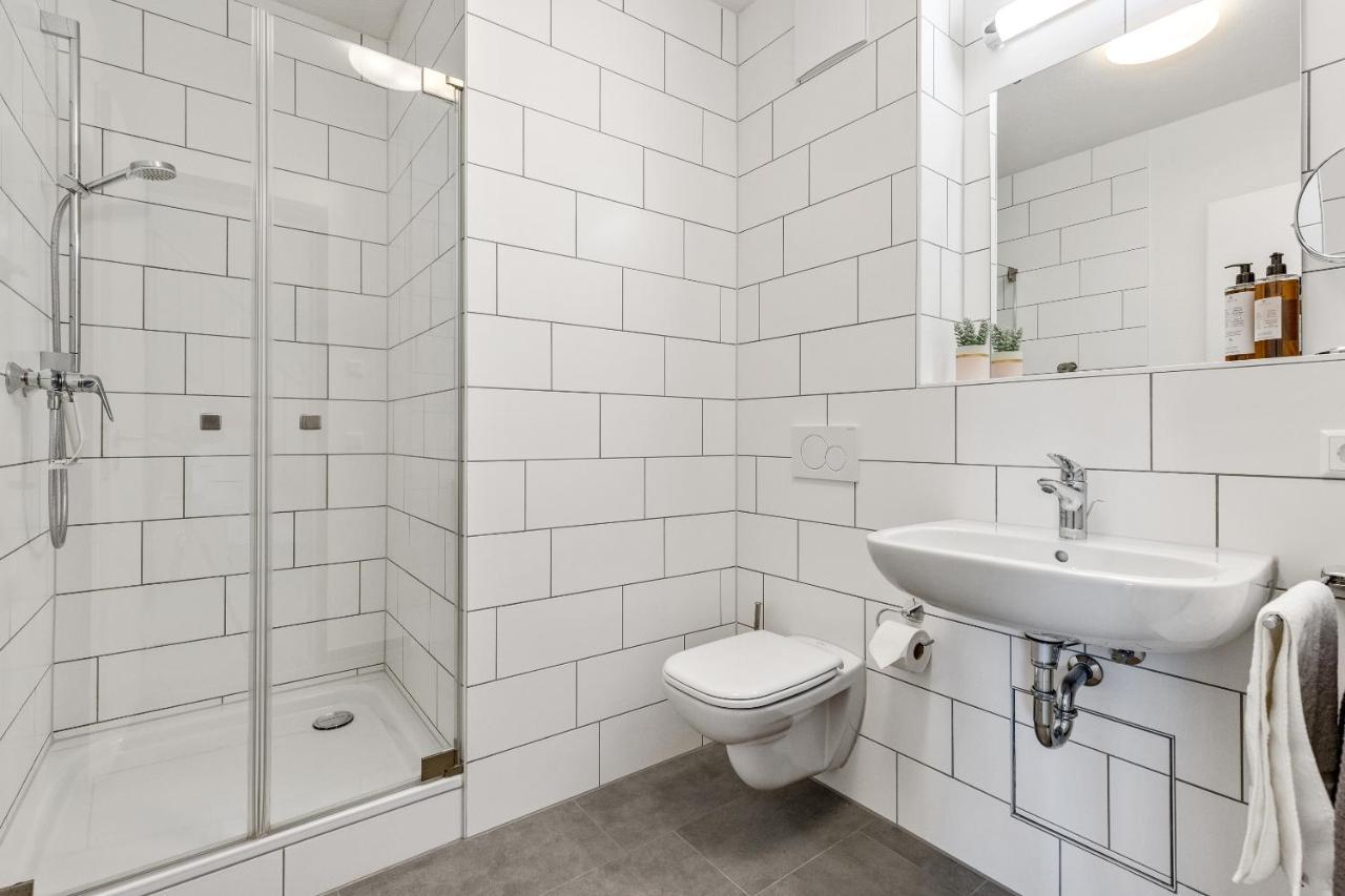 Empire Living: Denzlingen Marktplatz Bagian luar foto